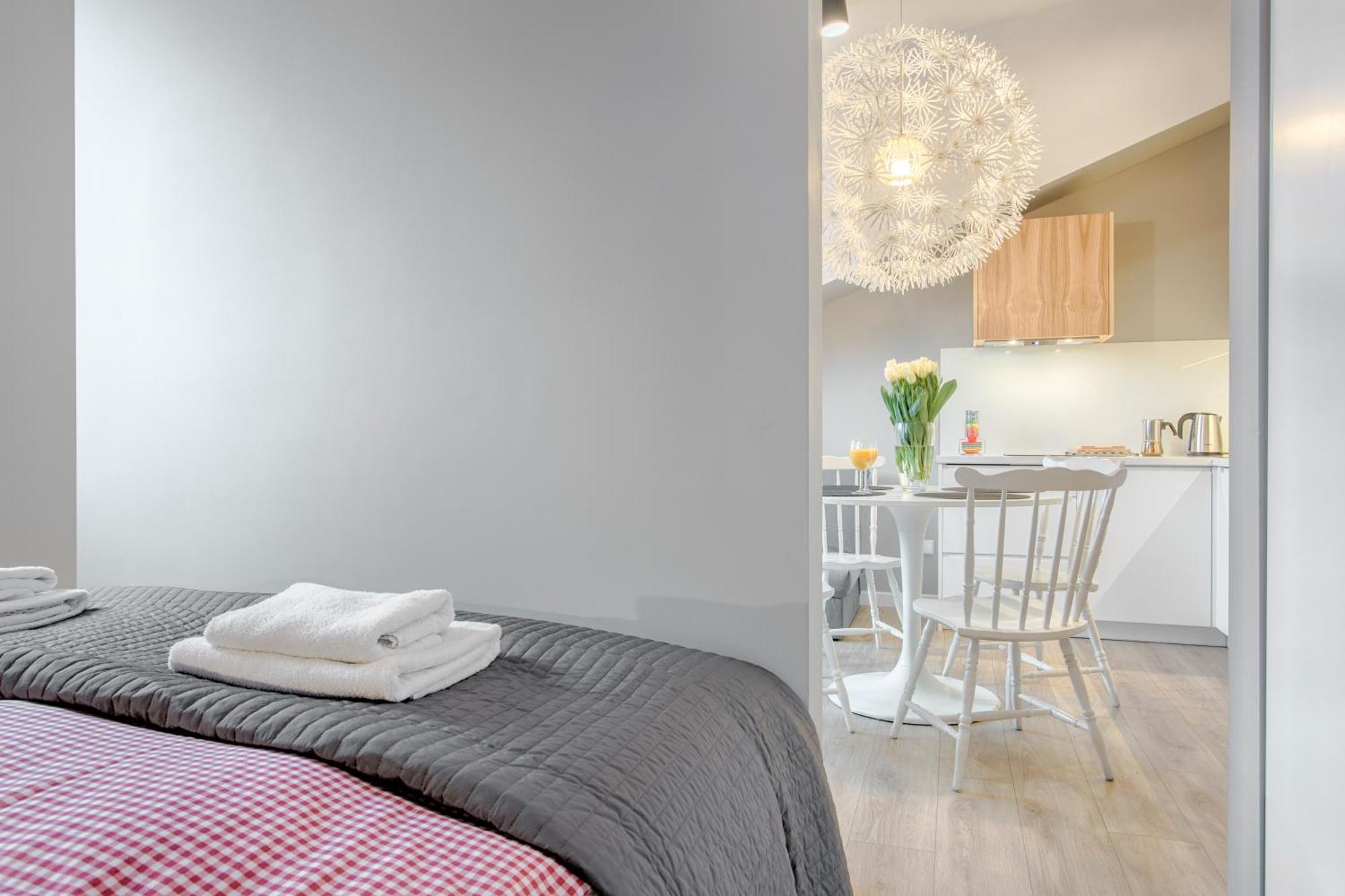 קרקוב Tyzenhauz Apartments Arianska Street מראה חיצוני תמונה